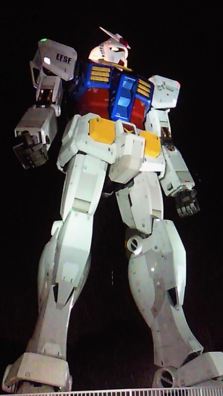 トリプルエックス