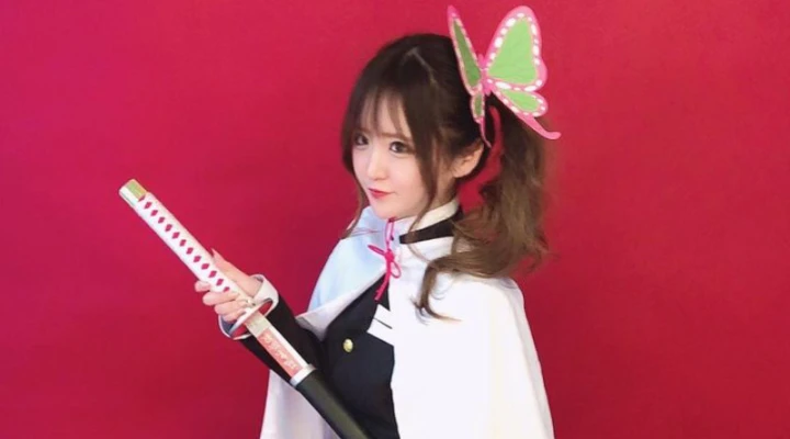 景気上昇祈願!ソムニオ「輝咲ゆりあ」さんがハイレベルコスプレを披露♪