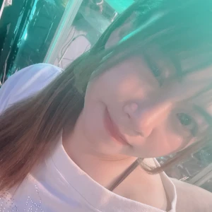 22時からいるよ〜！の写真1枚目
