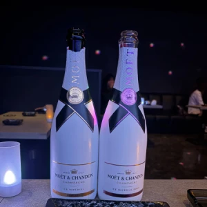 🍾🌙🥂の写真1枚目