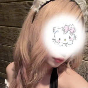 もも出勤してるよ🫶の写真1枚目