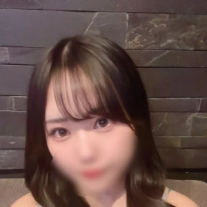 髪切った〜💇🏻‍♀️の写真1枚目