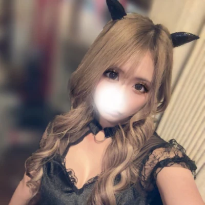 (⃔ .  ̫ .  )⃕↝♡
