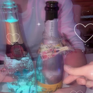 1228🤍🤍の写真1枚目