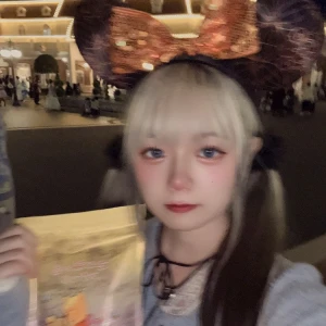 おーはーよーねーむーいーー😬🔆🤍の写真1枚目