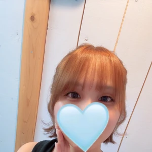 はじめまして！新人のなおです！🐰の写真1枚目