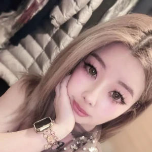 こんばんはー🎶いよなだよー❤️の写真1枚目