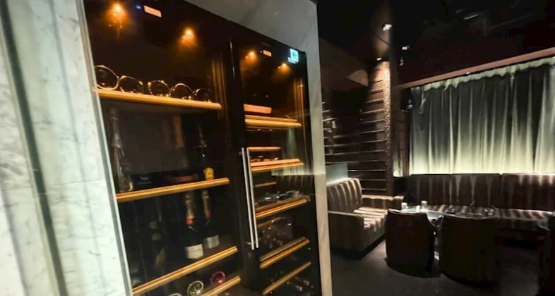 仙台・国分町キャバクラ「クラブ メット センダイ」