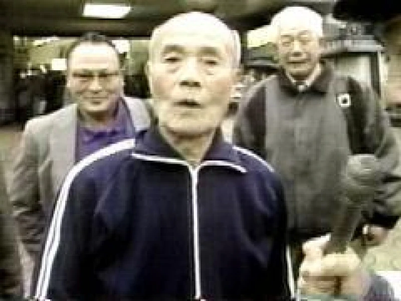 トリプルエックス