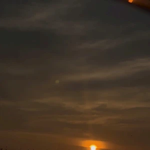 朝日見れた🌅の写真1枚目