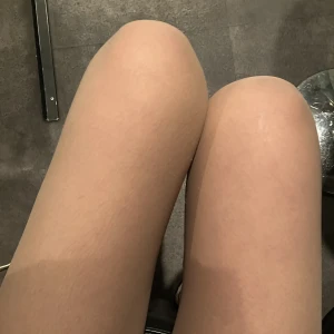 出勤！おはよう🥹の写真1枚目