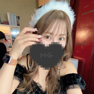 本日からサンタコスプレ🎅🏼の写真1枚目