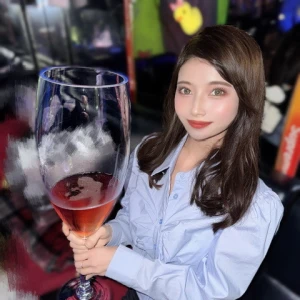 でかー！！🥂の写真1枚目