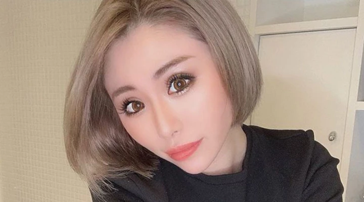 キングダムクイーン「朝比奈みらい」さんと飲もう😉 11/24からお店に復帰♪