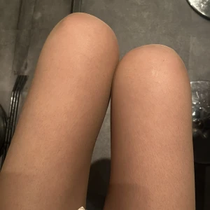 出勤！おはよー🥹の写真1枚目