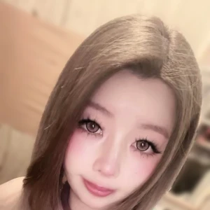 こんばんはー😉いよなだよー♥の写真1枚目