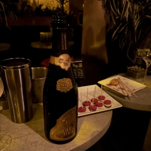 本日21:00頃から出勤です🙋🏻‍♀️の写真1枚目