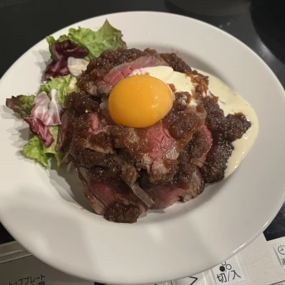 こんばんは、昨日はローストビーフ丼作ったよ🦭ゆいなです