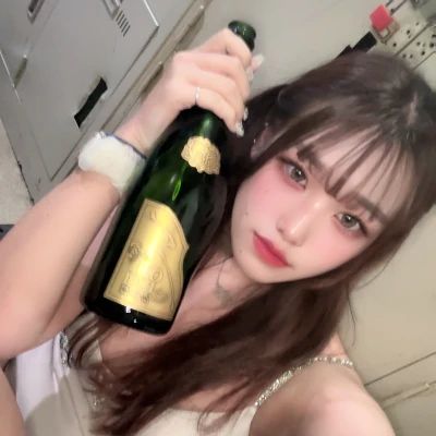 もかです︎💕︎