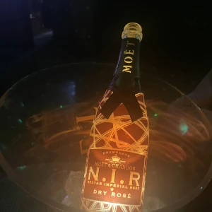 本日20時半より出勤です！の写真1枚目