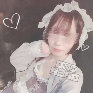 今日はメイドさんコスプレしてます🐰💓の写真1枚目