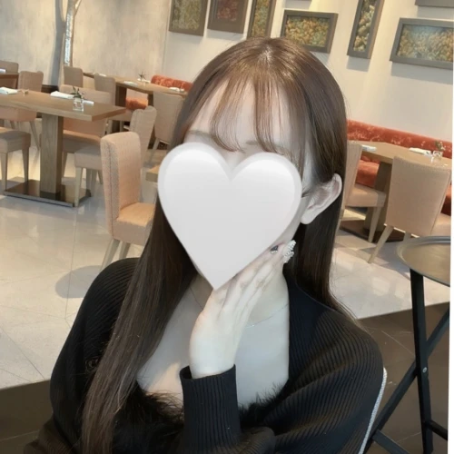 みな
