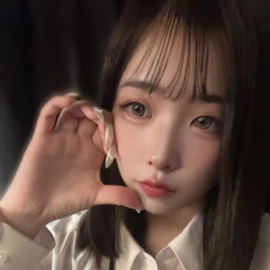 やぴー今夜も出勤だよ🩷🩷🩷の写真1枚目