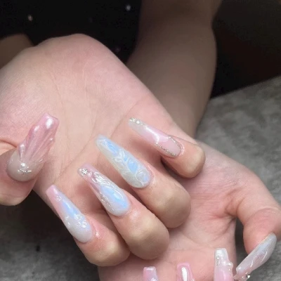 遅ばせながら夏ネイル🎐꙳⋆