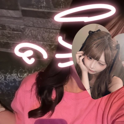 かなちゃん今日はTシャツにしてみました🤍🙌🏻