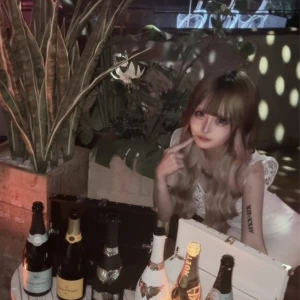 🥂6本ありがとうなの🍾✴︎ .。の写真1枚目