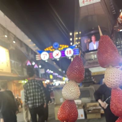 友達と上野でのんでた！