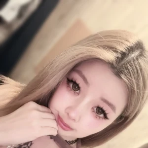 こんばんはー🎶いよなだよー❤の写真1枚目