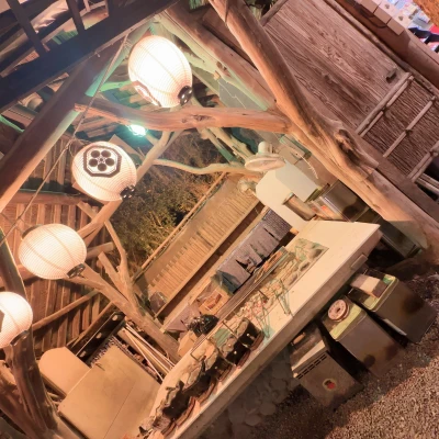 山道の奥の奥を進んでいくと