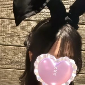 こんばんわー！！うなな本日も出勤しております🐰💕の写真1枚目