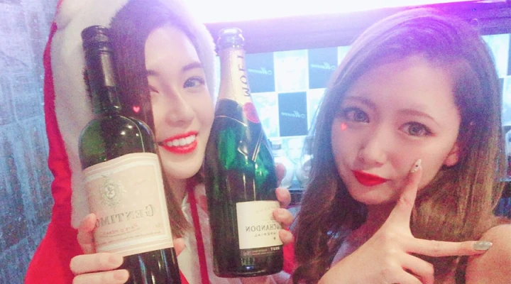 【TLまとめ】今年最後のまとめはサンタコスプレ写真を大放出!!!
