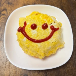 オムライス🍅🍳🍚の写真1枚目