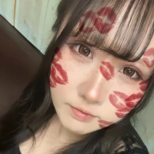 お疲れ様ですこんばんは🫶の写真1枚目