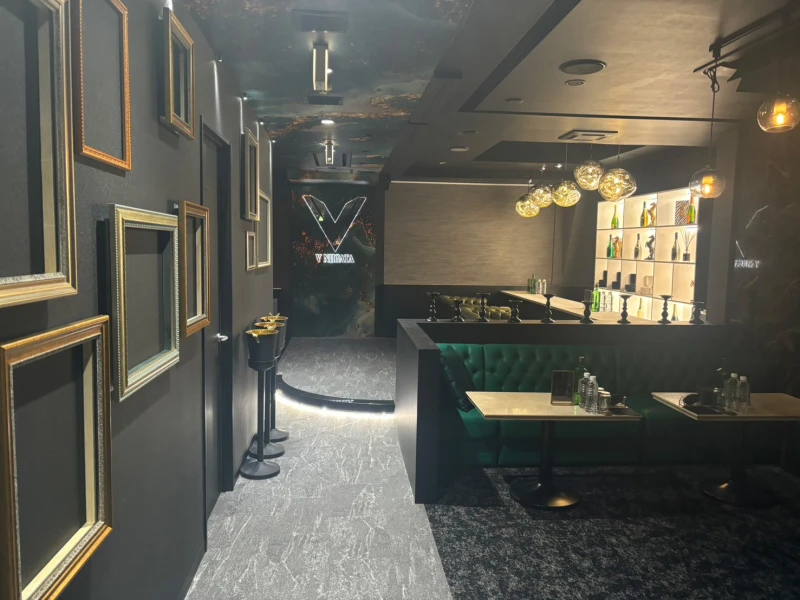 古町キャバクラ「ブイニイガタ」