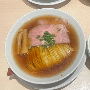 あっさりラーメンも大好きっ( > < )🤤🫶🏻の写真1枚目