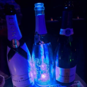 🍾の写真1枚目