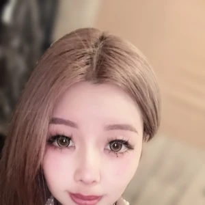 こんばんはー🎶いよなだよー🫶の写真1枚目