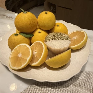 こんにちは、ゆりあですの写真1枚目