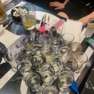 ショット祭り楽しい:( ;´꒳`;)の写真1枚目