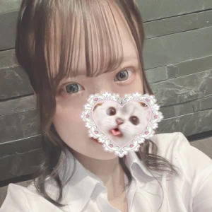 朝から読書家📖´-の写真1枚目