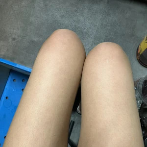 出勤！おはよーん🥹の写真1枚目