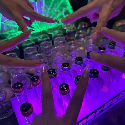 こんにちは、ゆりあです