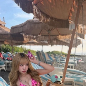 海と花火で夏感じた🌺🎆🩵の写真1枚目