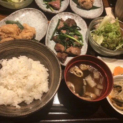 明日(木)と明後日(金)出勤します🤍🐈‍⬛