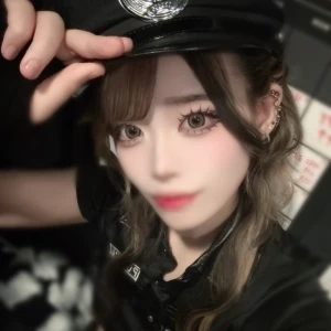出勤です❕✩.*˚の写真1枚目