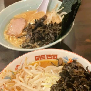 出勤してまーす🤭の写真1枚目